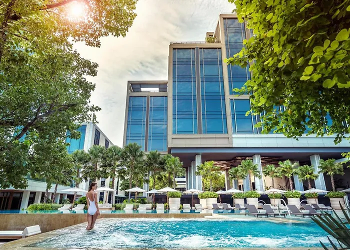 Hotels near Saphan Taksin BTS Station in Bangkok